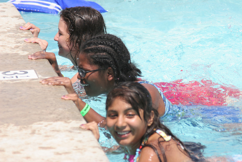 BurnFoundation > Champ Camp 2008: Pool Time photo